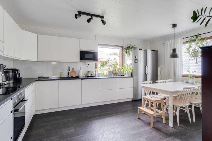 1726648394776-116429